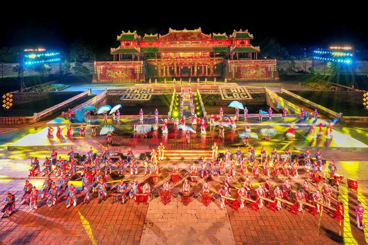 Từ 3 kiểu giày 
